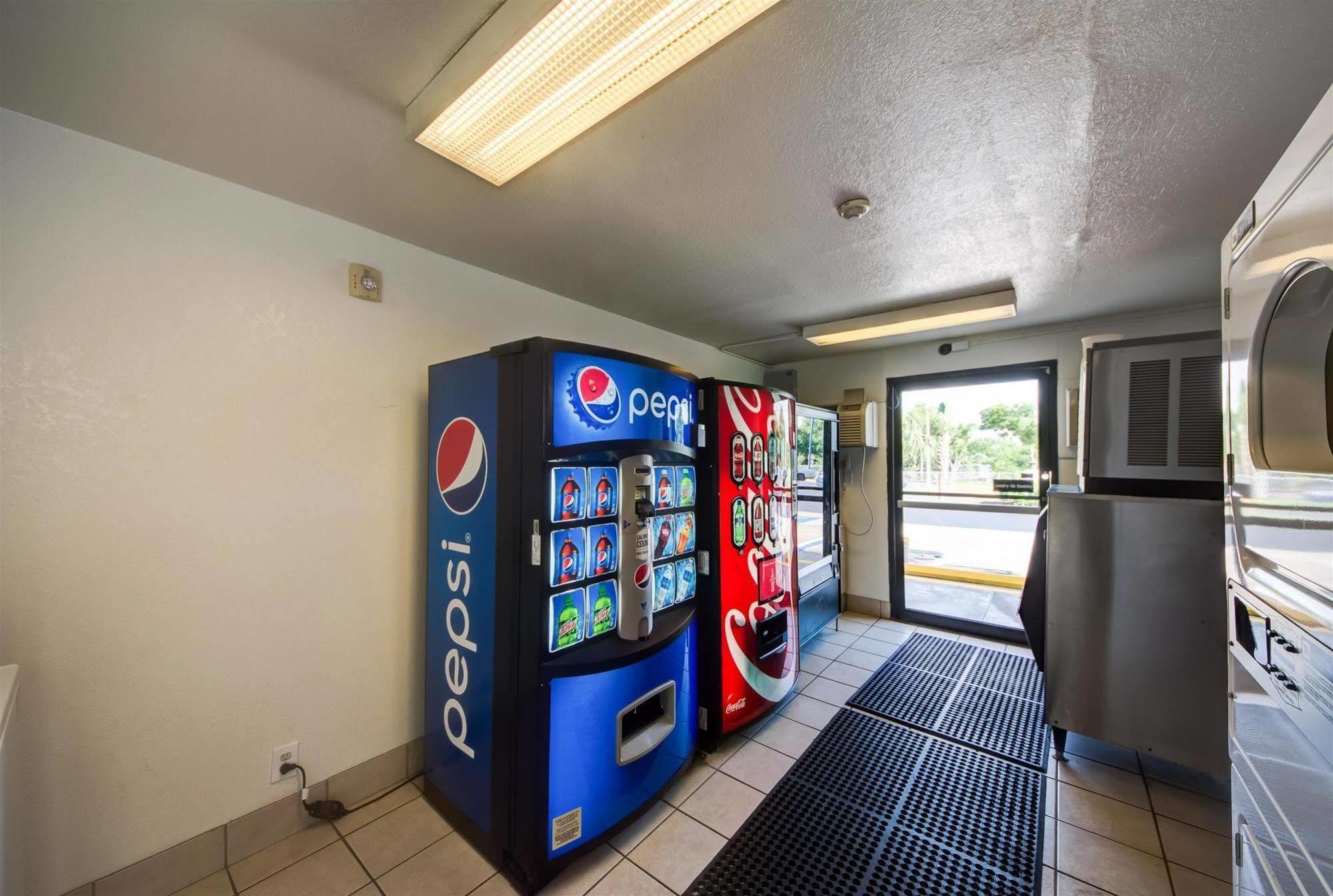 Motel 6-Lakeland, Fl Dış mekan fotoğraf